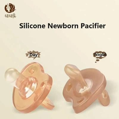 Chupeta líquida macia super do bebê da mãe do diário do silicone da categoria do comida para bebê e do silicone da chupeta da noite